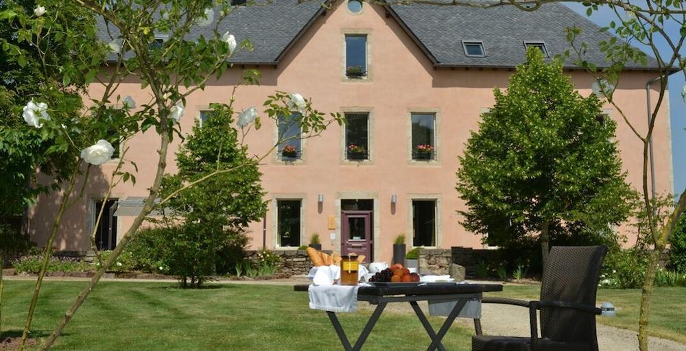 Hotel La Ferme De Bourran Rodez - Parking Prive Gratuit Ngoại thất bức ảnh