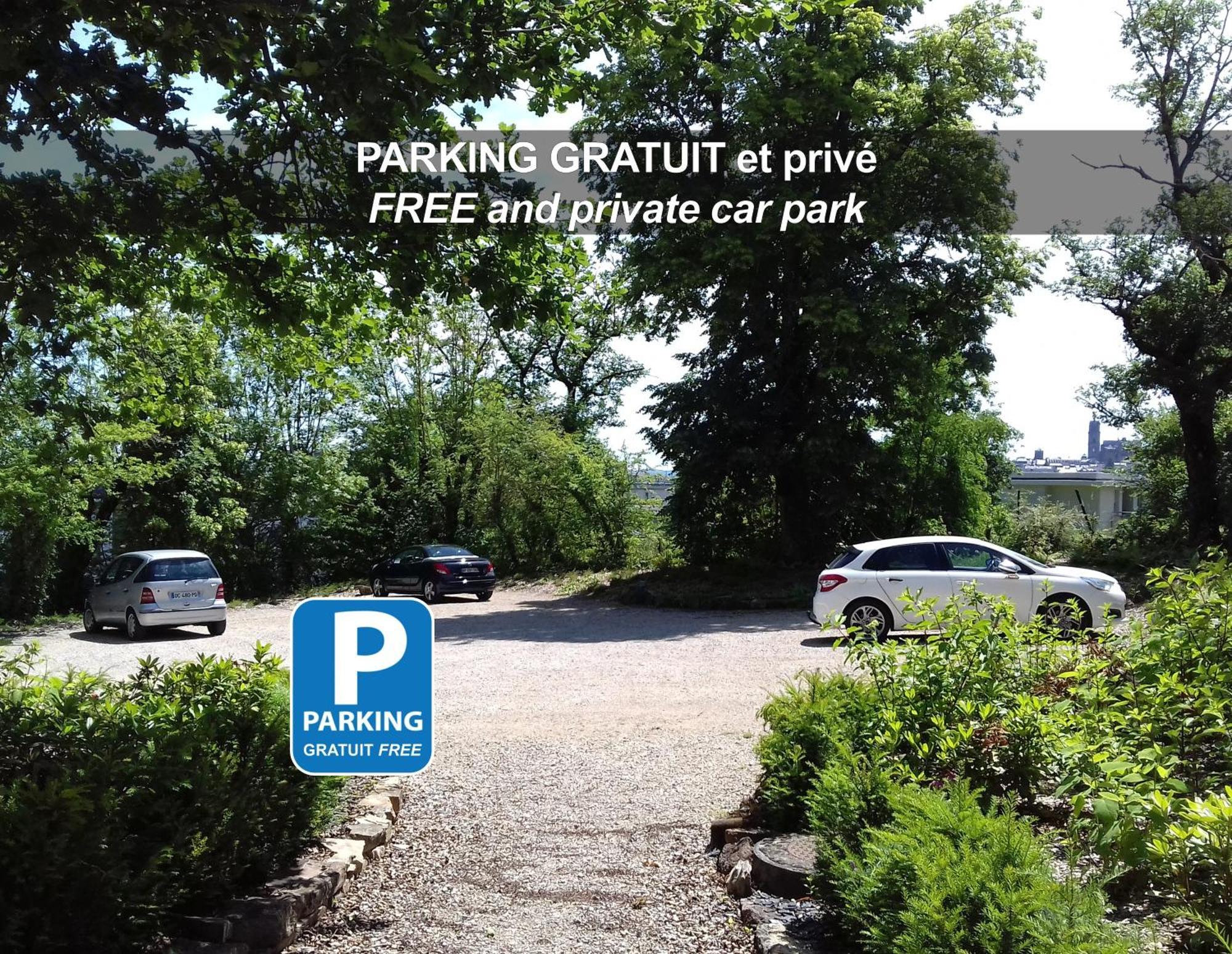 Hotel La Ferme De Bourran Rodez - Parking Prive Gratuit Ngoại thất bức ảnh