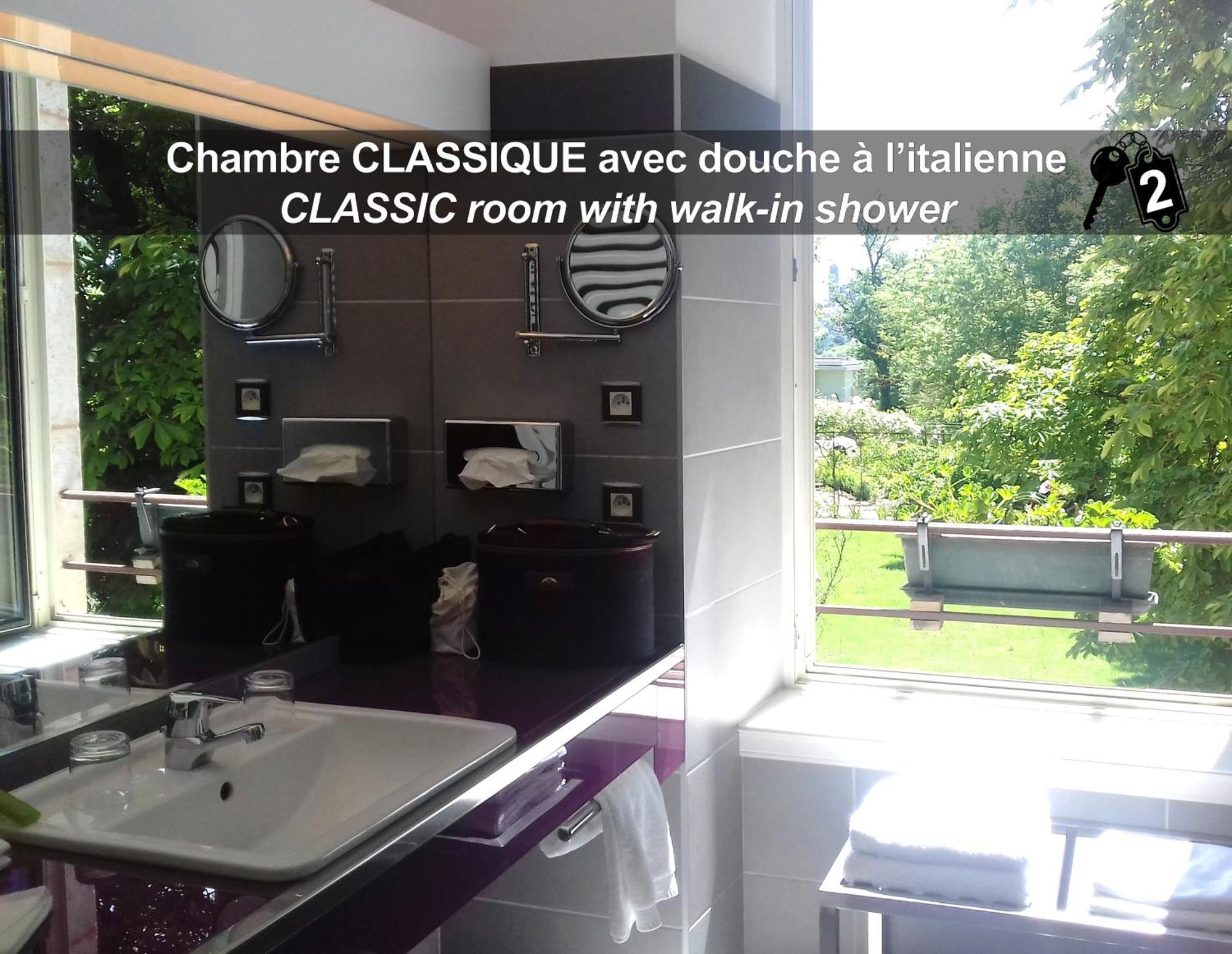 Hotel La Ferme De Bourran Rodez - Parking Prive Gratuit Ngoại thất bức ảnh