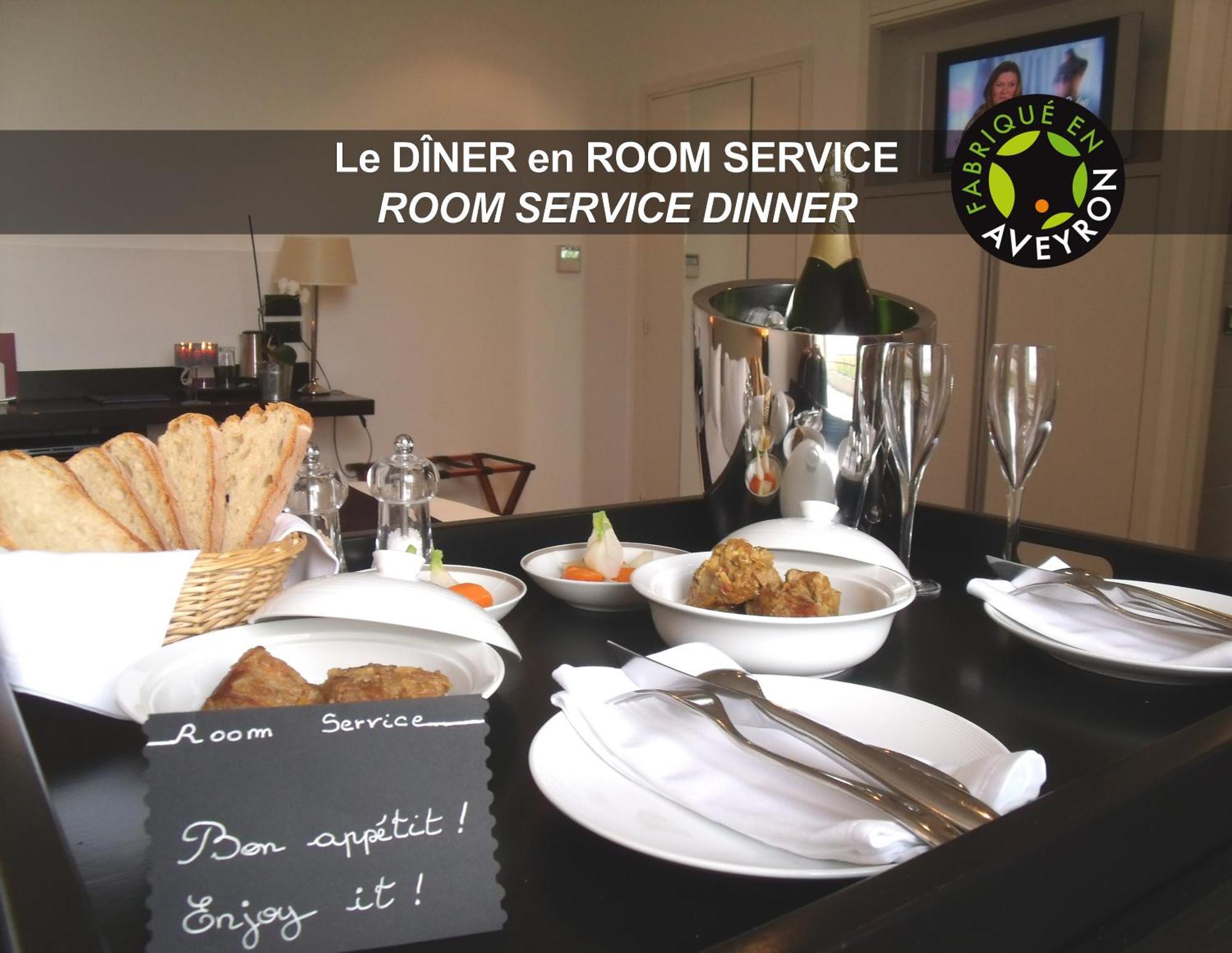 Hotel La Ferme De Bourran Rodez - Parking Prive Gratuit Ngoại thất bức ảnh