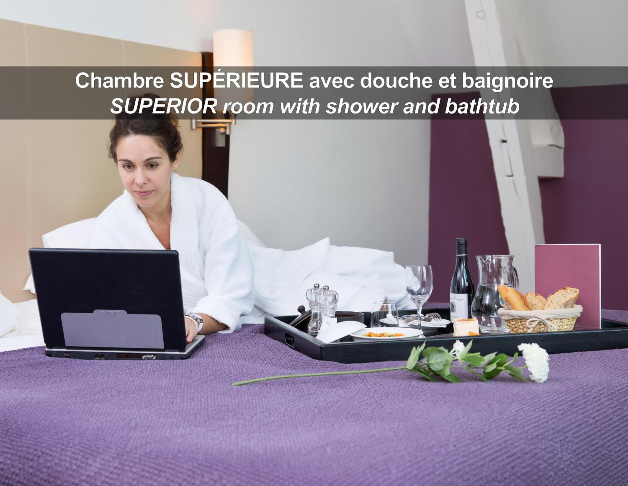 Hotel La Ferme De Bourran Rodez - Parking Prive Gratuit Ngoại thất bức ảnh